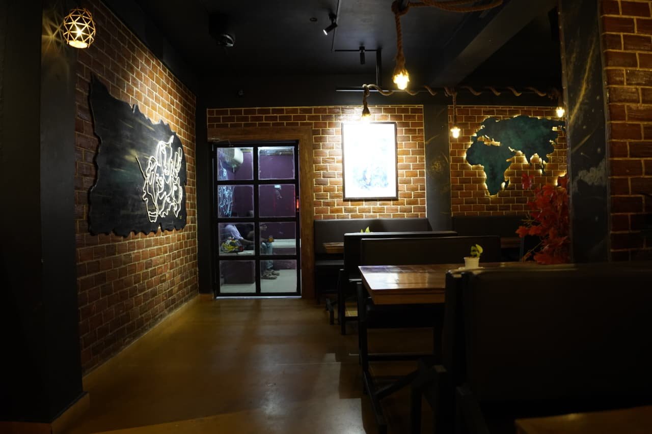Brick House In-house Restaurant