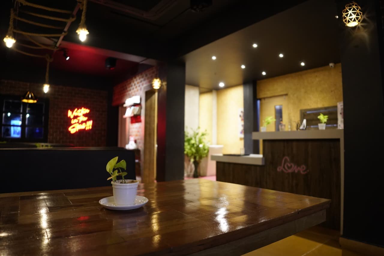 Brick House In-house Restaurant